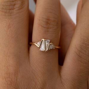 Royal Wave Diamond Ring – Modern Gold Finish Statement Ring
