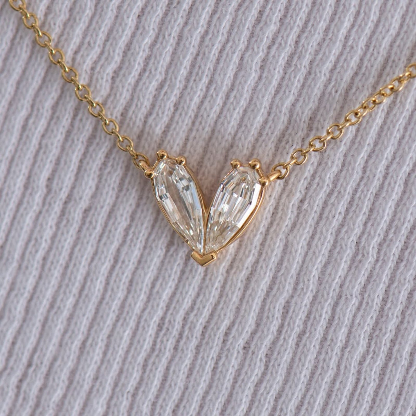 Marquise Diamond Heart Necklace Gold, Minimalist V Shape Pendant, Dainty Diamond Necklace, Gift for Her, Fine Jewelry Layering Necklace - Image 4